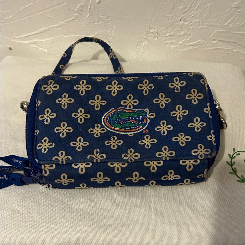 Vera Bradley Collegiate All in One Crossbody bag with the Florida Gators logo.